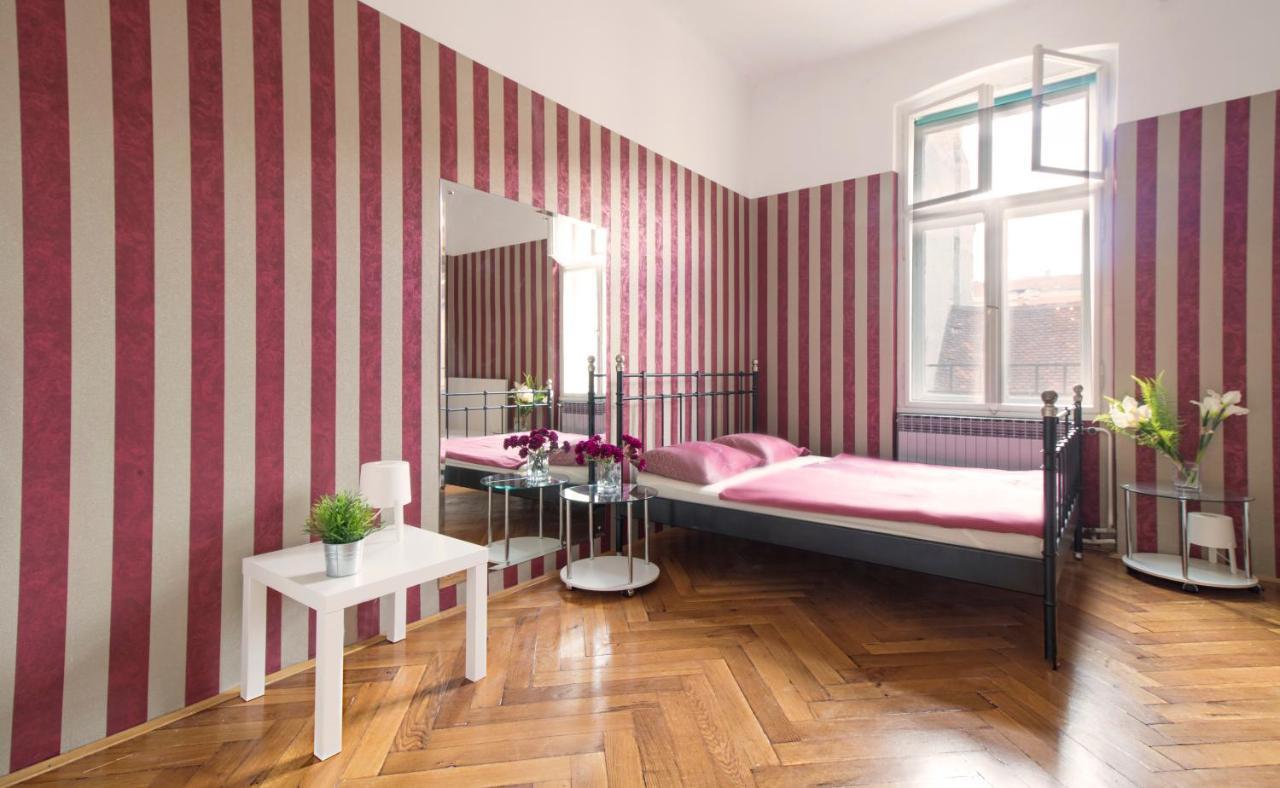 Guesthouse Centar 2 Zagreb Exteriör bild